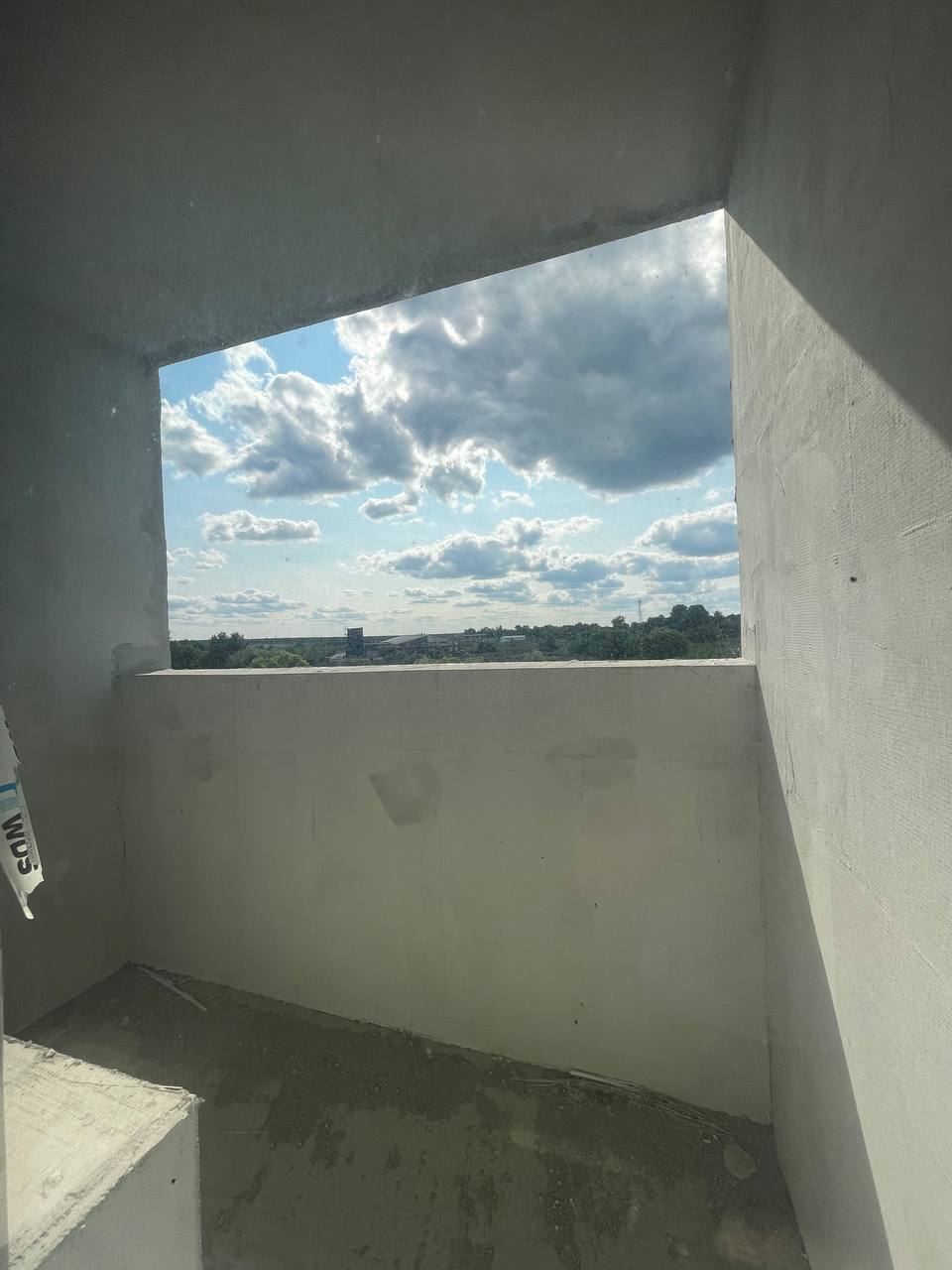Продаж 1-кімнатної квартири 36.8 м², 1-го Травня вул.