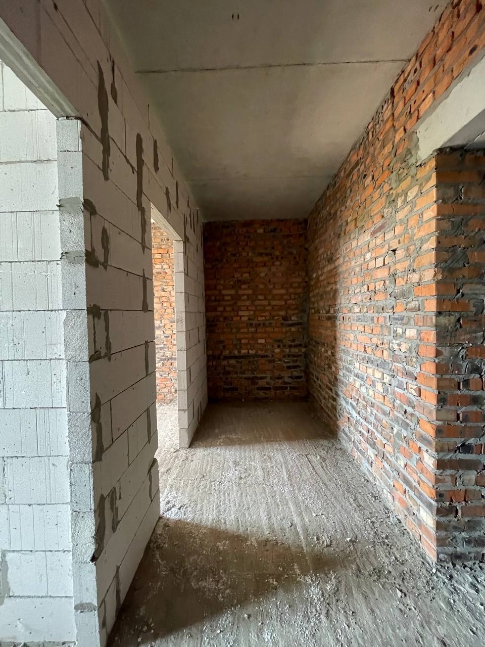 Продаж 1-кімнатної квартири 36.8 м², 1-го Травня вул.