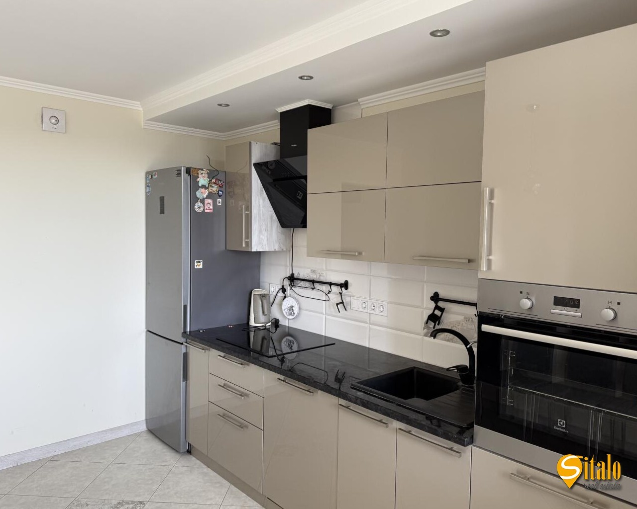 Продаж 1-кімнатної квартири 52.8 м², Хвильового вул., 3