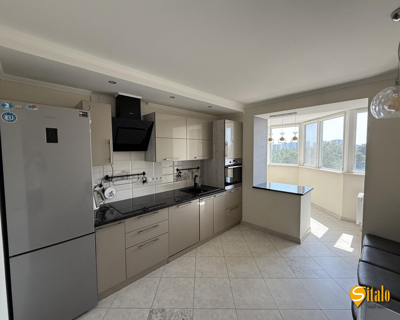 Продаж 1-кімнатної квартири 52.8 м², Хвильового вул., 3