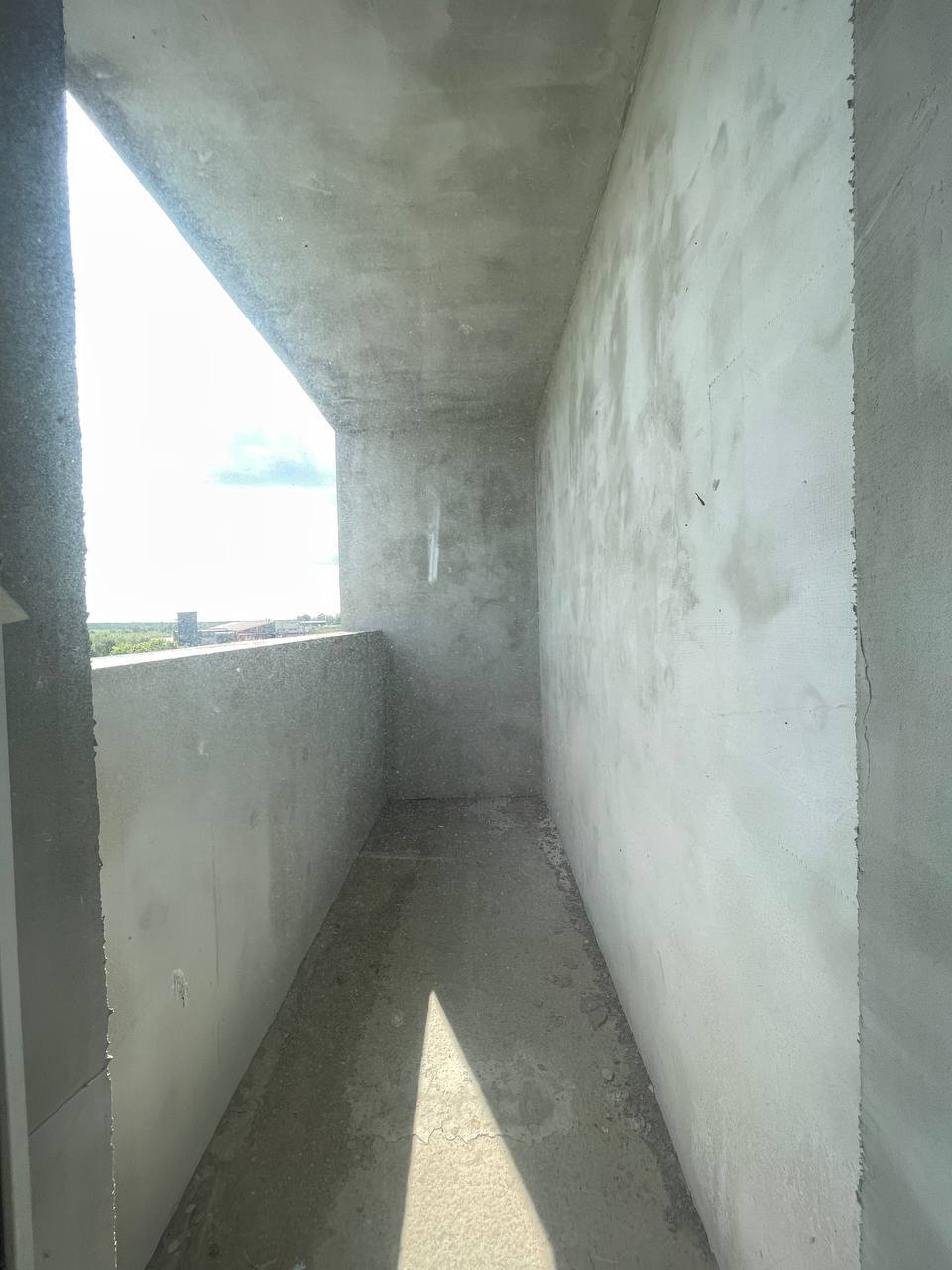 Продаж 1-кімнатної квартири 42.5 м²