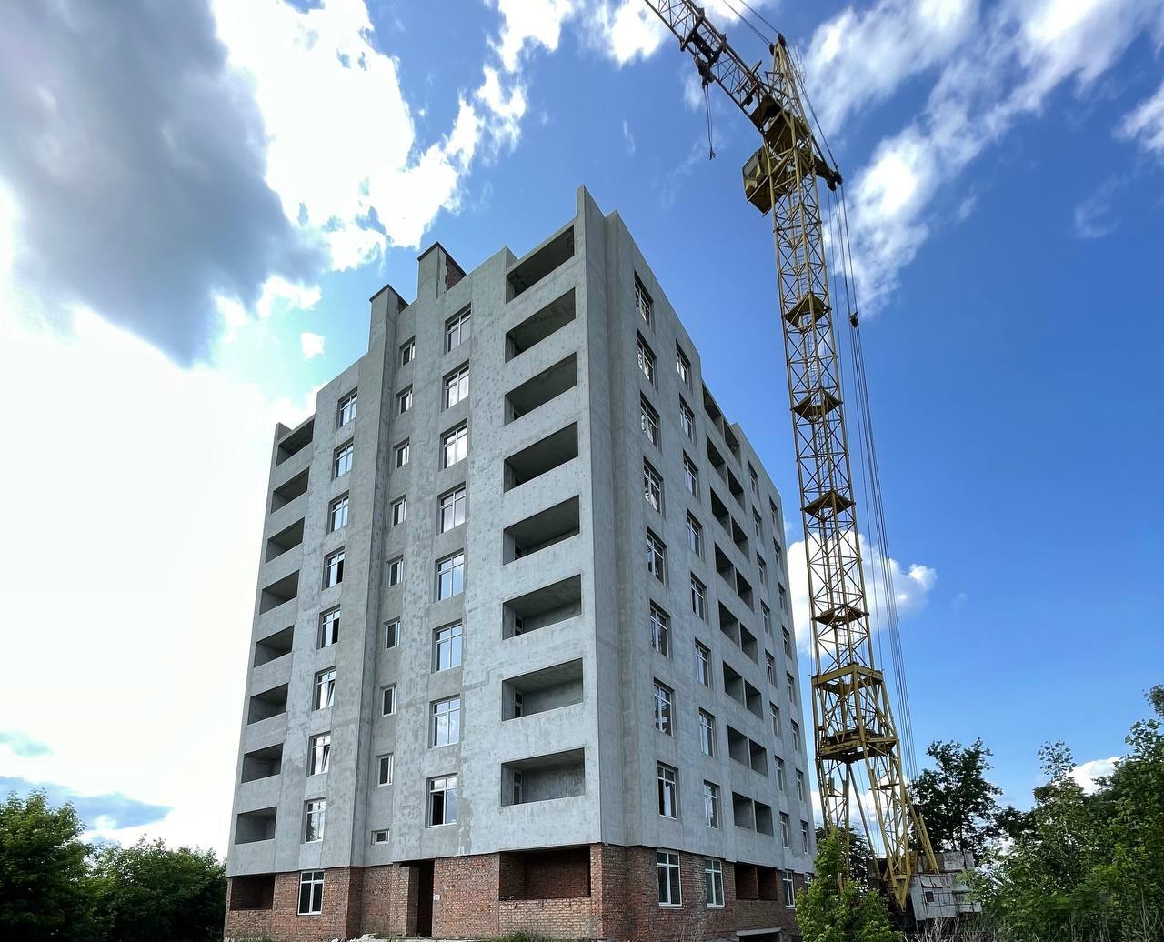 Продаж 2-кімнатної квартири 52.7 м²