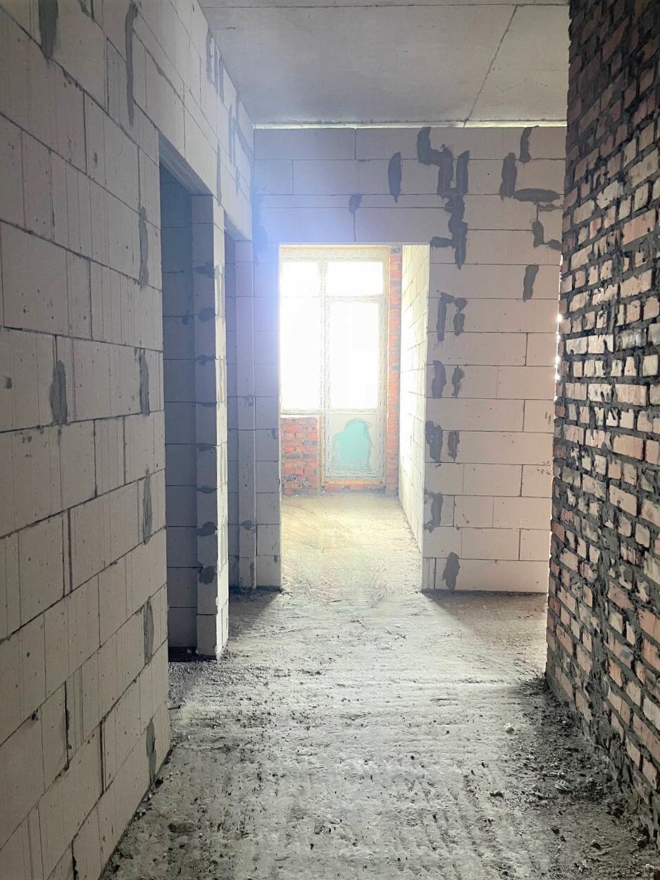 Продаж 2-кімнатної квартири 52.7 м²