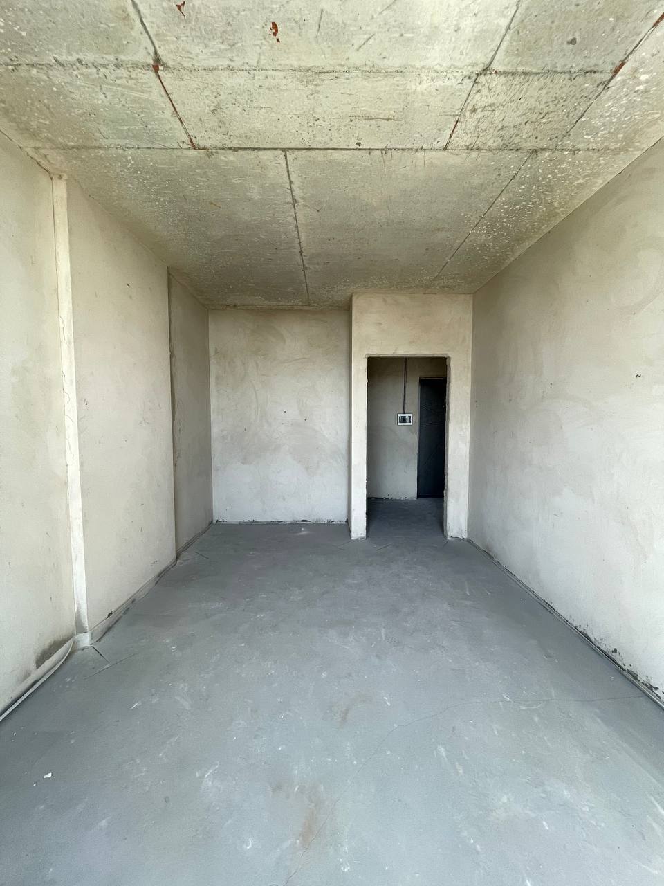 Продаж 1-кімнатної квартири 42.3 м², Шкільна вул.