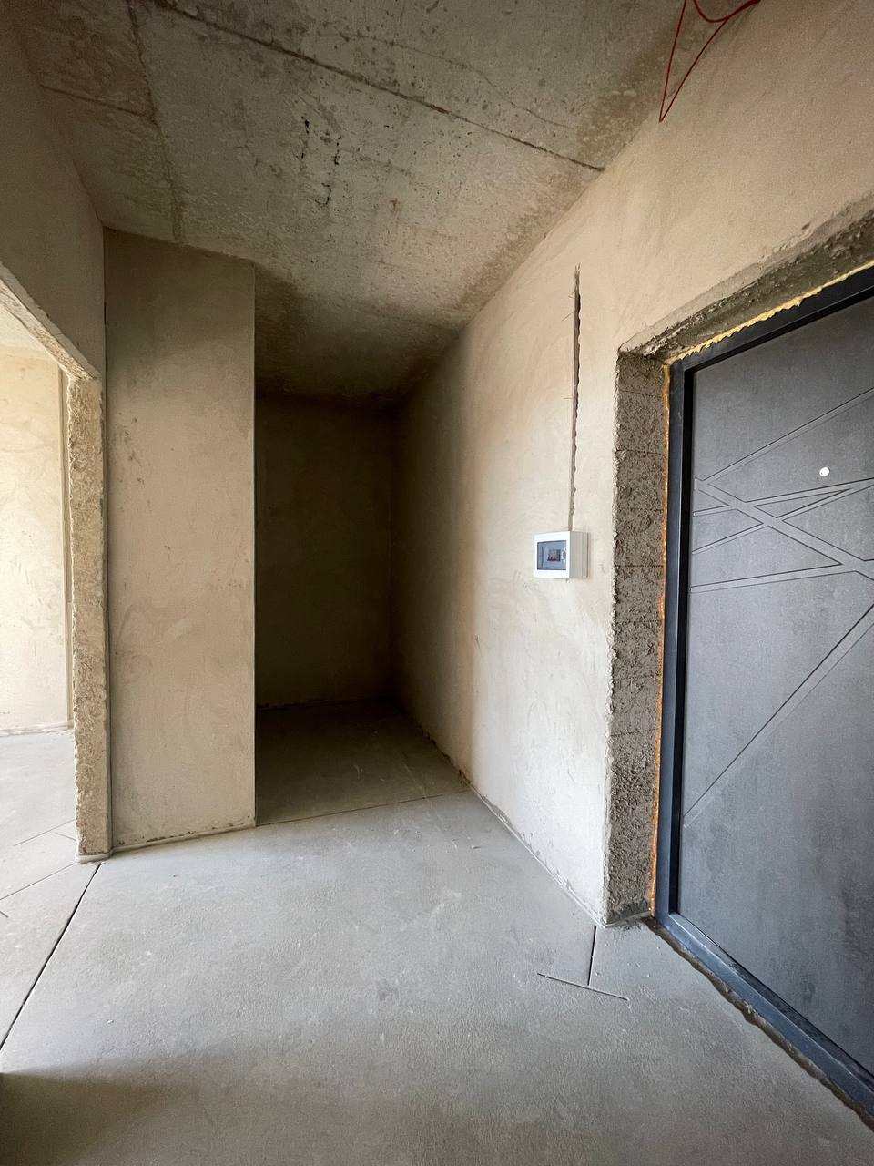 Продаж 1-кімнатної квартири 42.3 м², Шкільна вул.