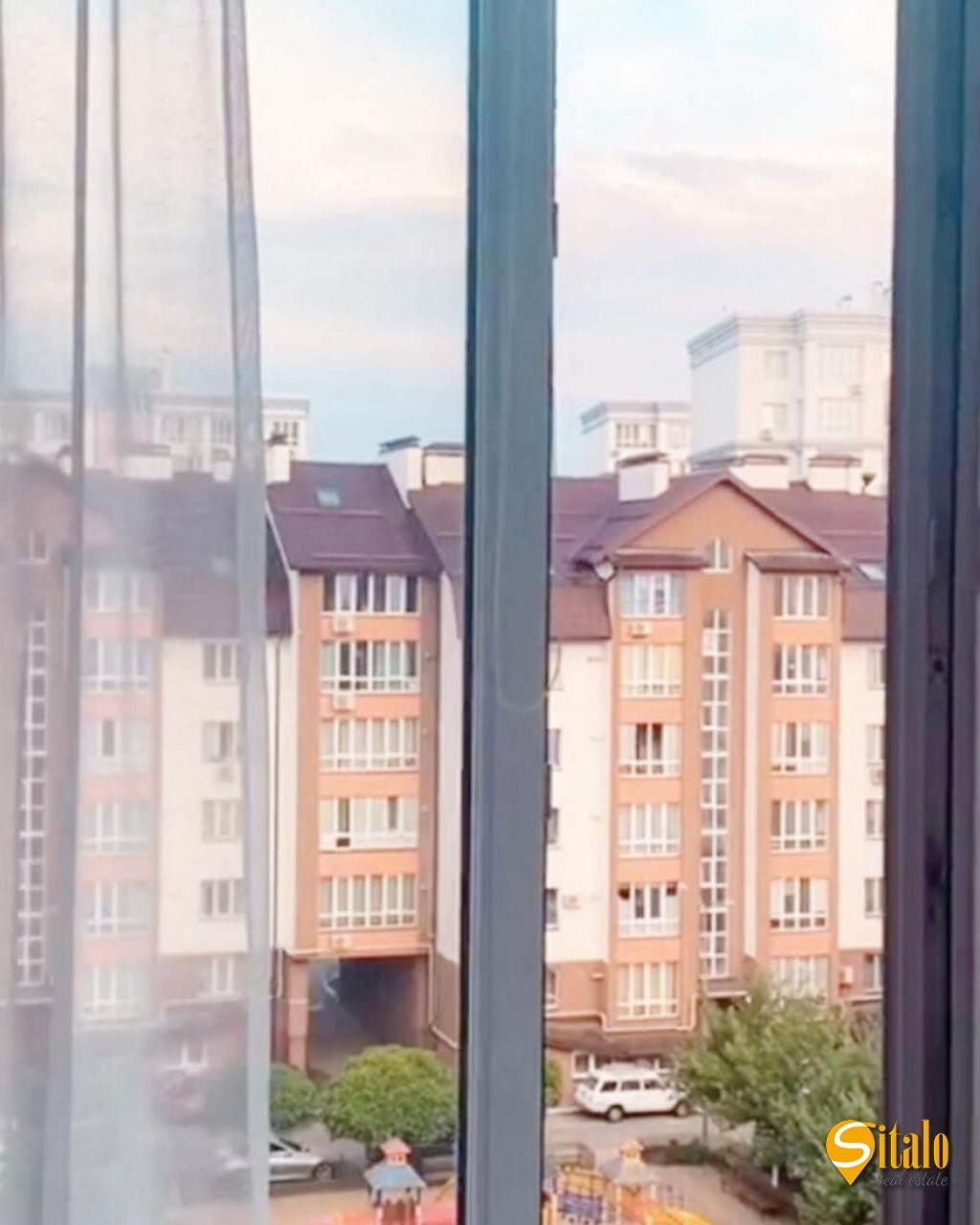 Продаж 2-кімнатної квартири 50.7 м²