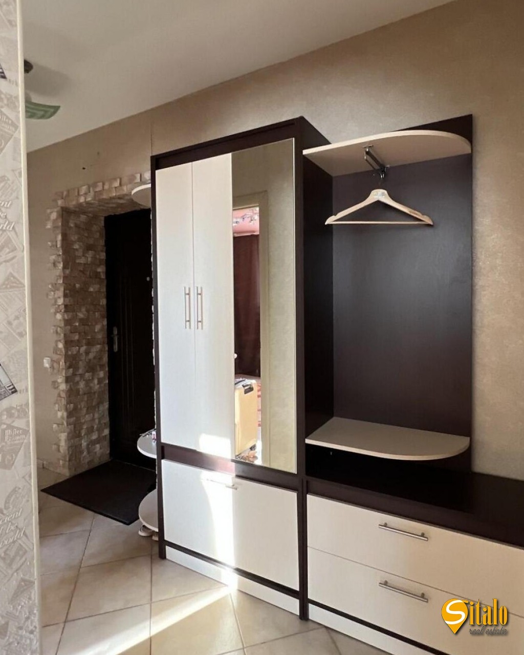 Продаж 2-кімнатної квартири 50.7 м²