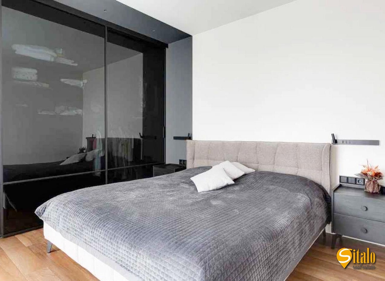 Продаж 2-кімнатної квартири 69 м², Сергія Данченка вул., 20А