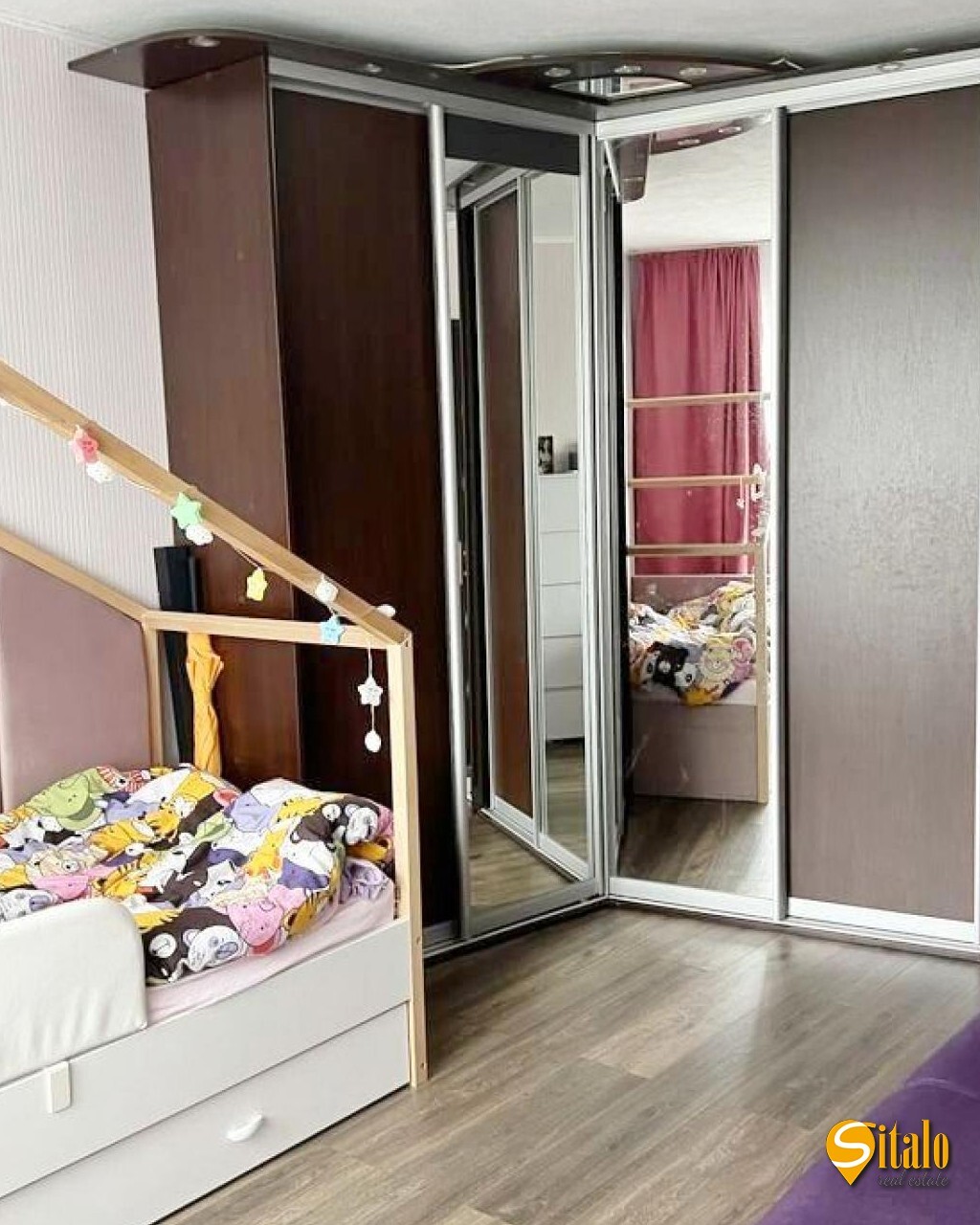 Продаж 2-кімнатної квартири 53 м²