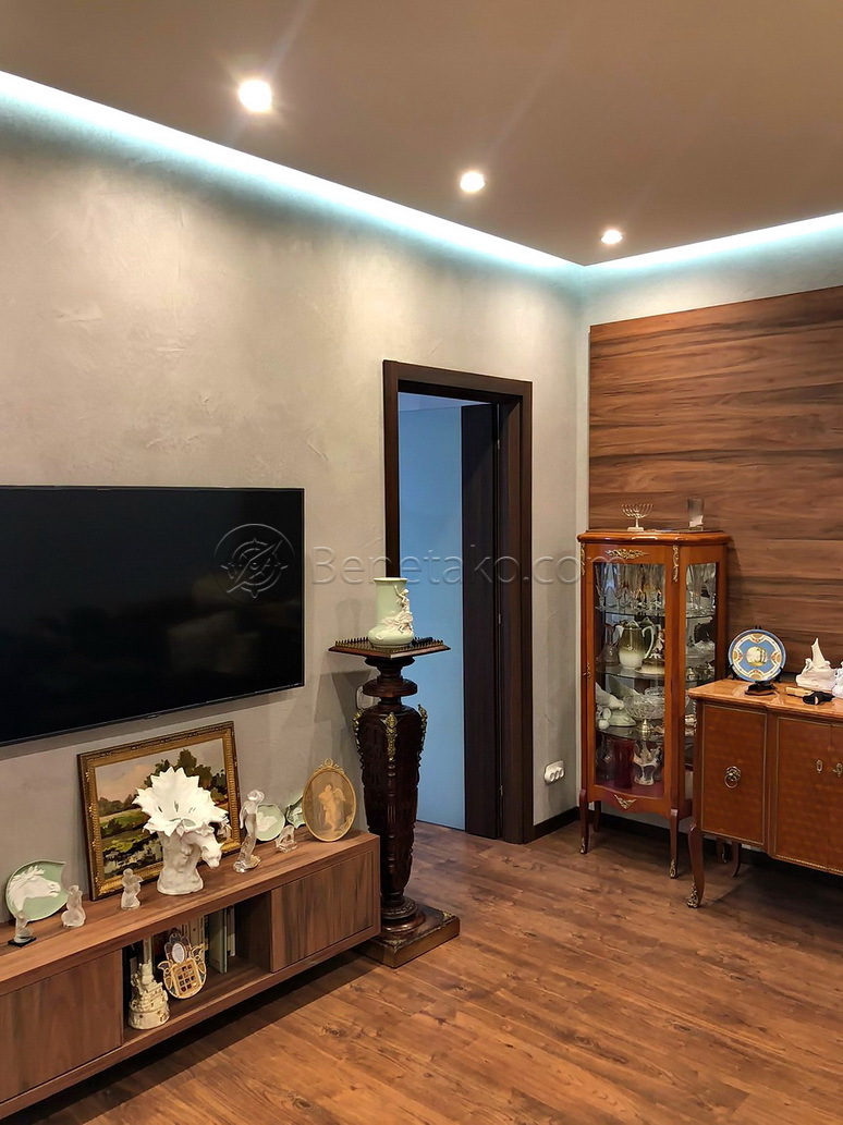 Продажа 3-комнатной квартиры 72 м², Морской пер.