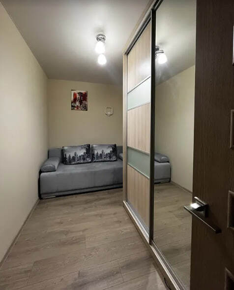 Продажа 1-комнатной квартиры 49 м², Михаила Лушпы просп.