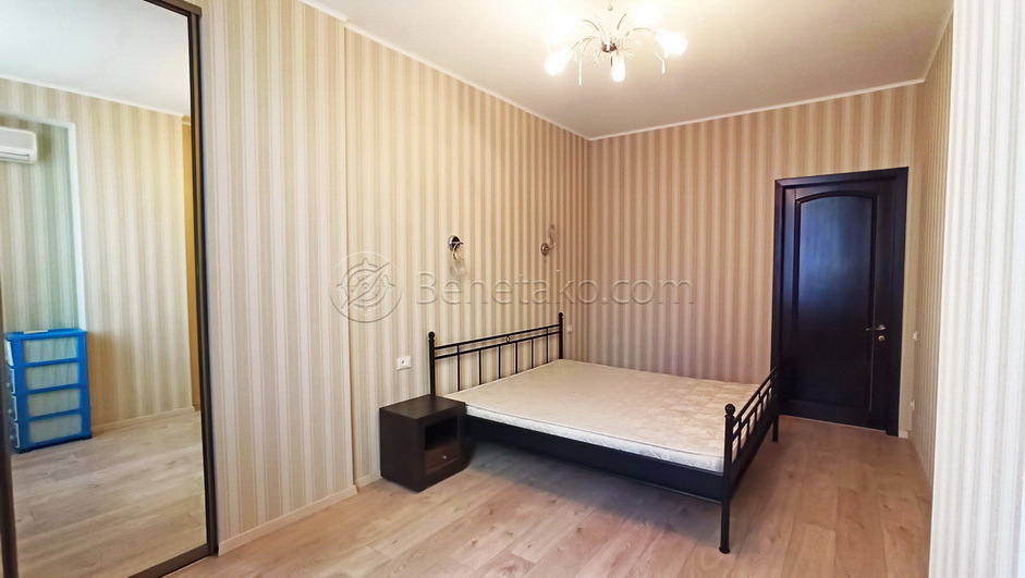 Продаж 3-кімнатної квартири 114 м², Французский бул.