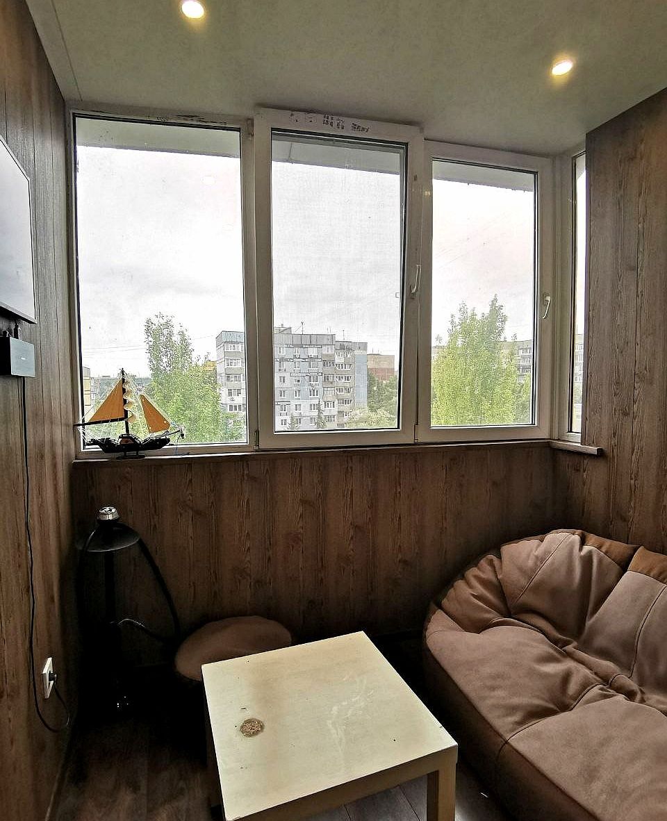 Продажа 3-комнатной квартиры 65 м², Космонавта Комарова ул., 1 К7