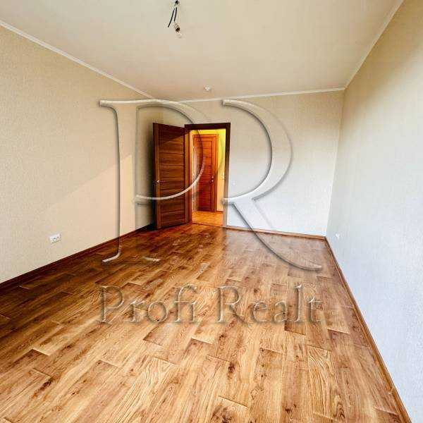 Продаж 3-кімнатної квартири 93 м², Коноплянська вул., 22Б