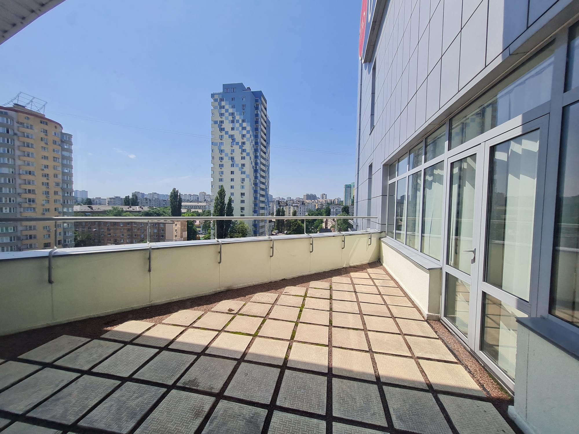 Оренда офісу 580 м², Автозаводська вул., 54/19
