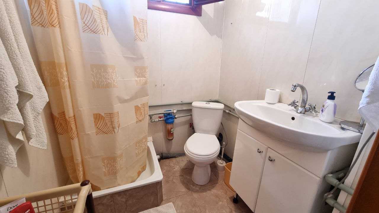 Продаж дачі 100 м², Калинова, 2