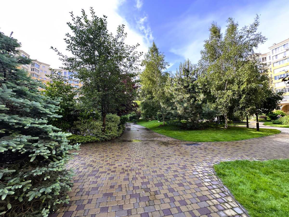 Аренда 2-комнатной квартиры 66 м², Абрикосовая ул., 7