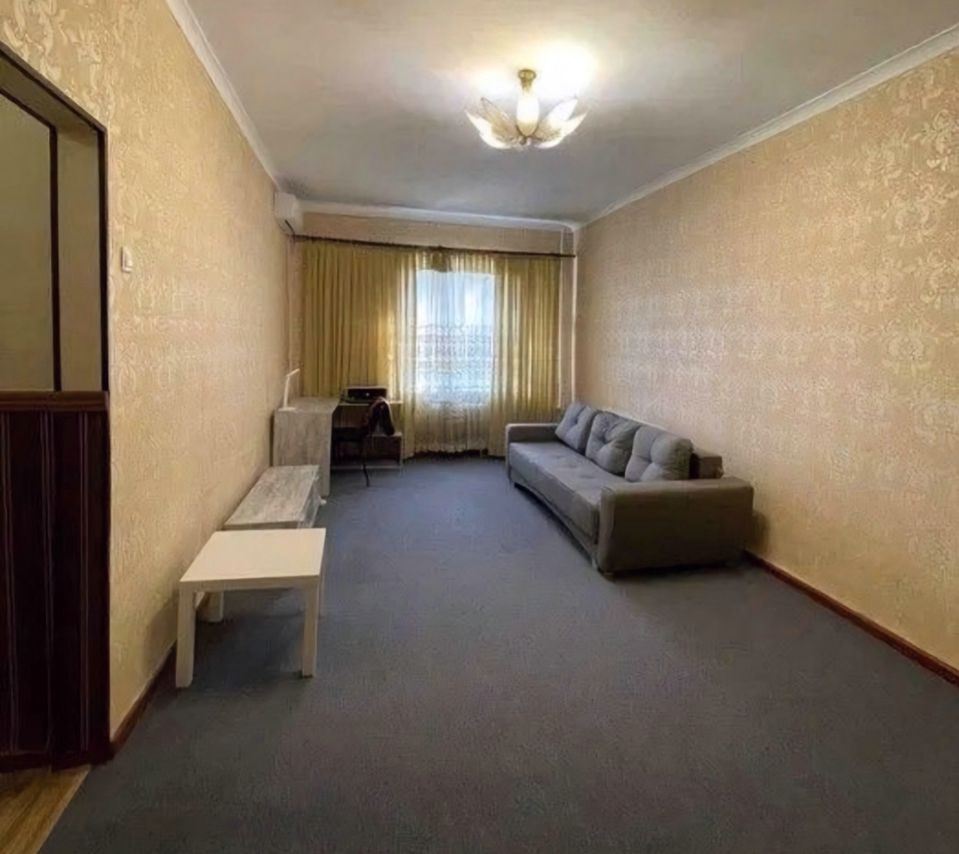 Продаж 2-кімнатної квартири 61 м², Воскресенська вул., 44
