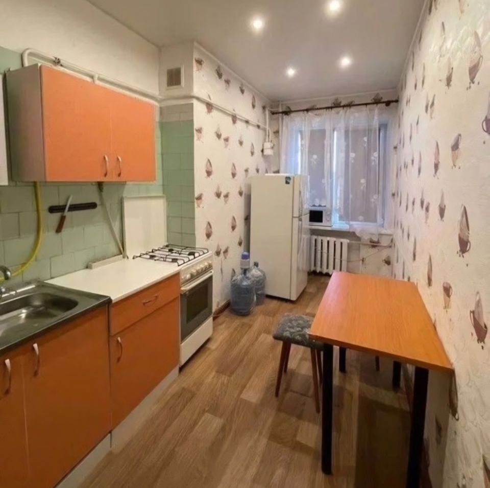 Продаж 2-кімнатної квартири 61 м², Воскресенська вул., 44