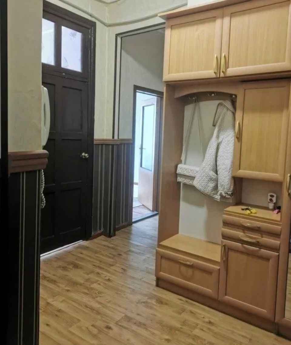 Продаж 2-кімнатної квартири 61 м², Воскресенська вул., 44