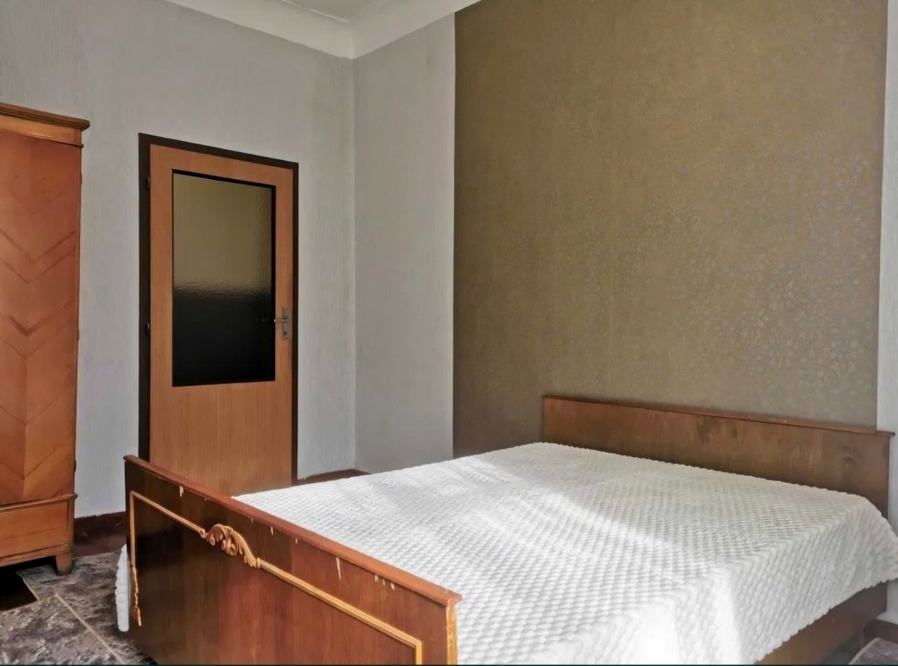 Продаж 2-кімнатної квартири 61 м², Воскресенська вул., 44
