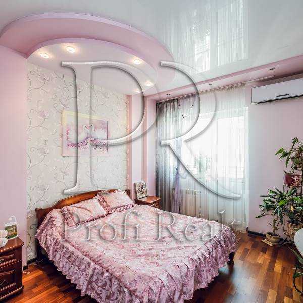 Продаж 3-кімнатної квартири 88 м², Дяченка Івана вулиця, 20В