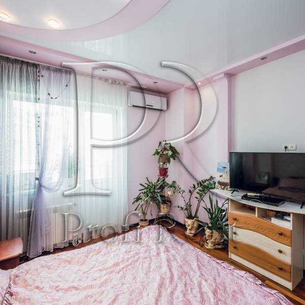Продаж 3-кімнатної квартири 88 м², Дяченка Івана вулиця, 20В