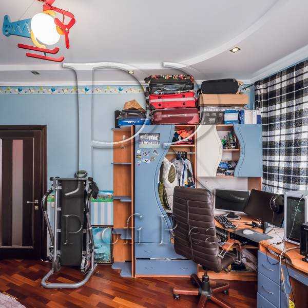 Продаж 3-кімнатної квартири 88 м², Дяченка Івана вулиця, 20В