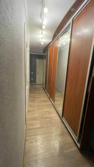 Продажа 3-комнатной квартиры 80 м², Металлургов ул.