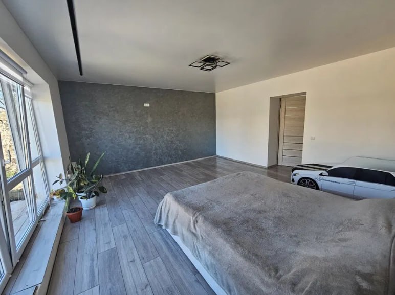 Продаж 2-кімнатної квартири 58 м², Давида Бурлюка вул.