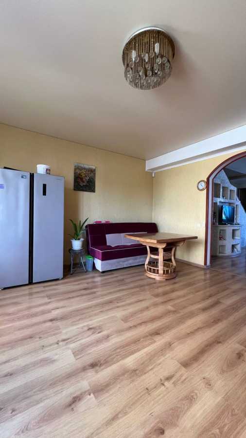 Продаж таунхауса 100.2 м², Калинова вул.