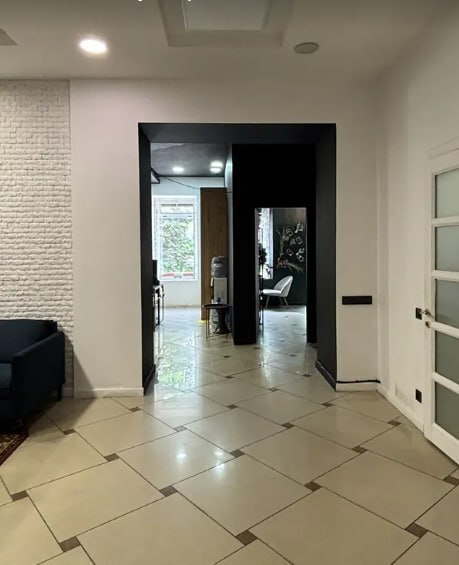 Аренда коммерции 120 м², Соборная пл., 4