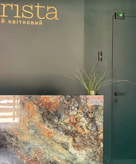 Аренда коммерции 120 м², Соборная пл., 4