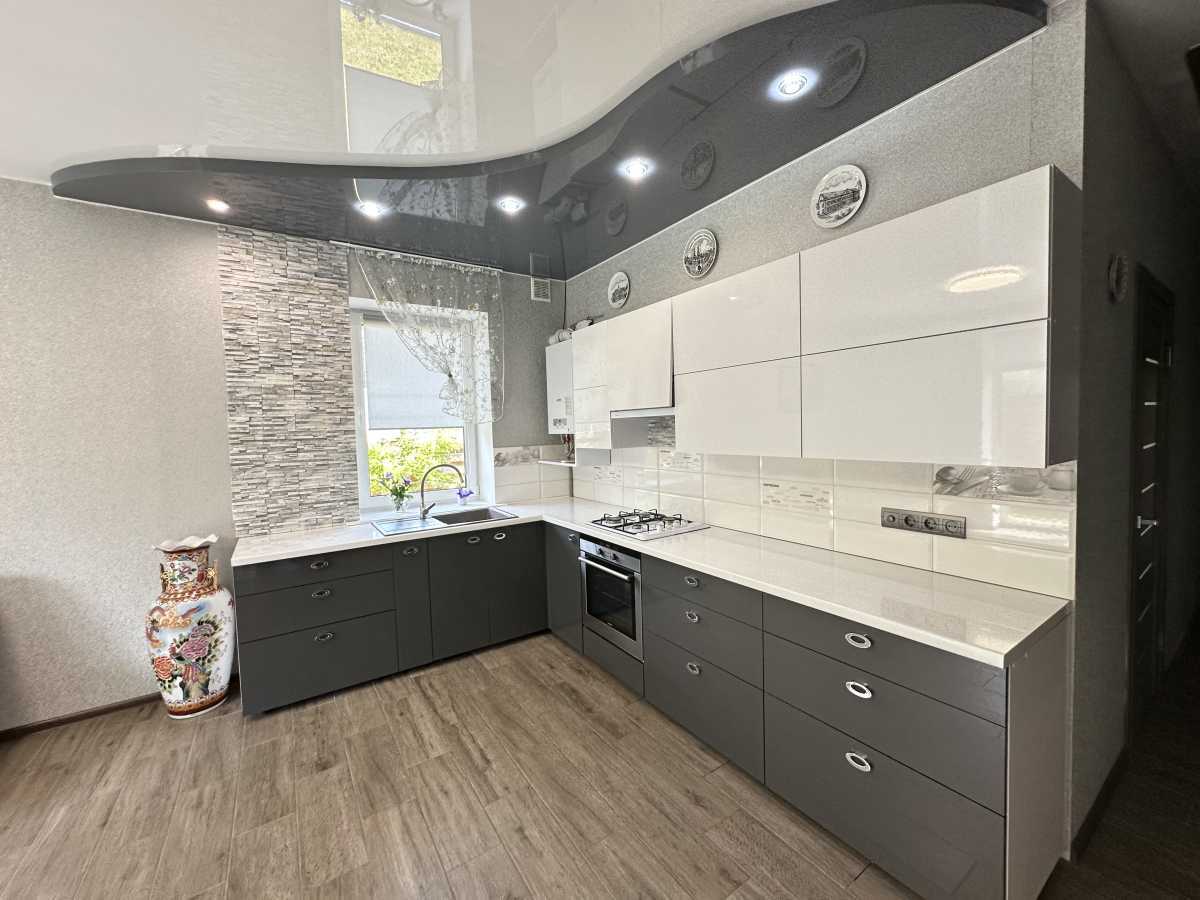Продаж таунхауса 87 м², Евгена Патона вул.