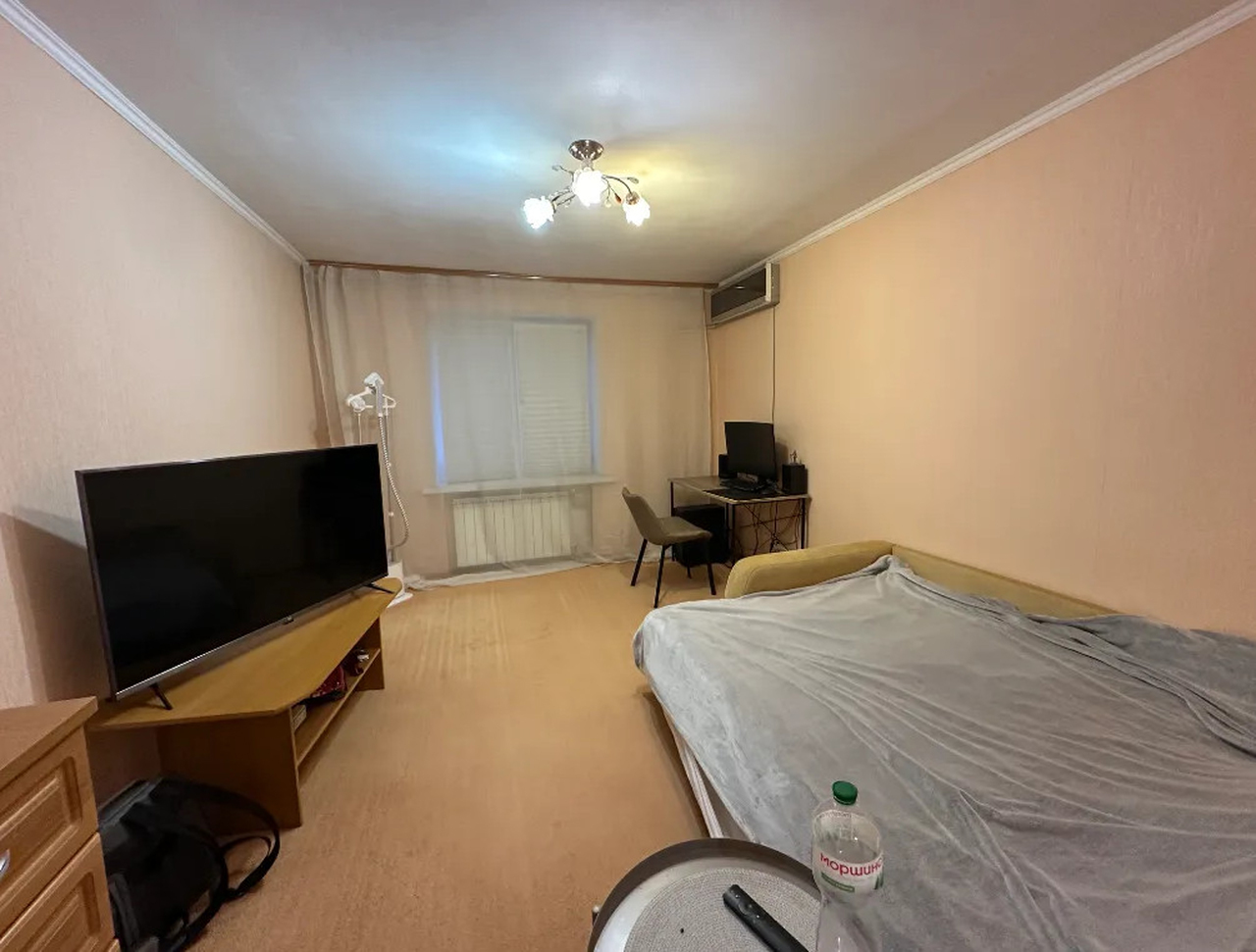Продажа 1-комнатной квартиры 37 м², Тверская ул., 2