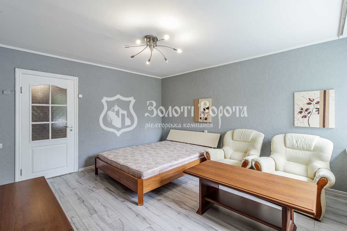 Продаж 1-кімнатної квартири 33 м², Володимира Антоновича вул., 156