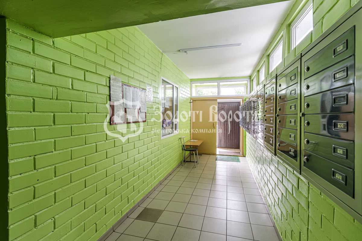 Продаж 1-кімнатної квартири 33 м², Володимира Антоновича вул., 156