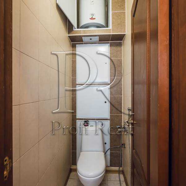 Продаж 2-кімнатної квартири 55 м², Пітерська вул., 14