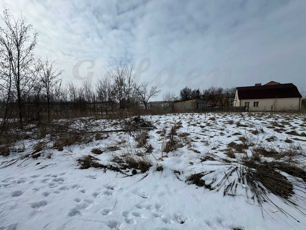 Продаж ділянки під індивідуальне житлове будівництво 20 соток, Центральна вул.