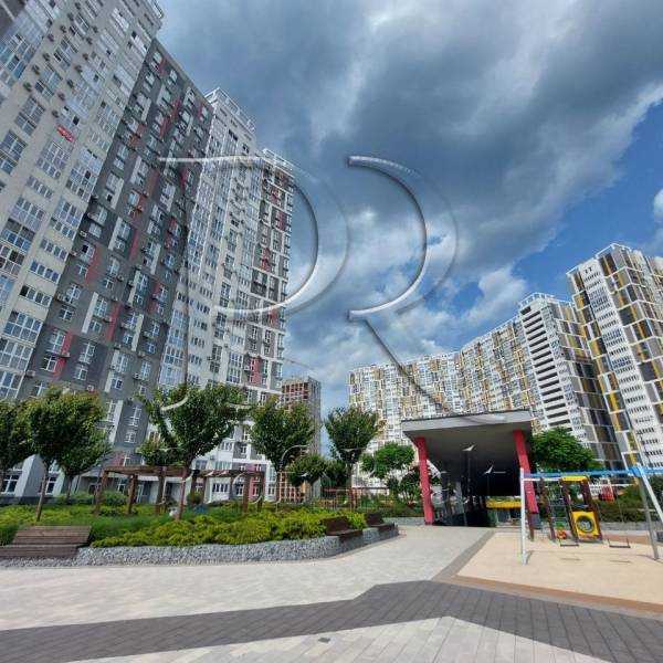 Продаж 3-кімнатної квартири 99 м², Микільсько-Слобідська вул., 15