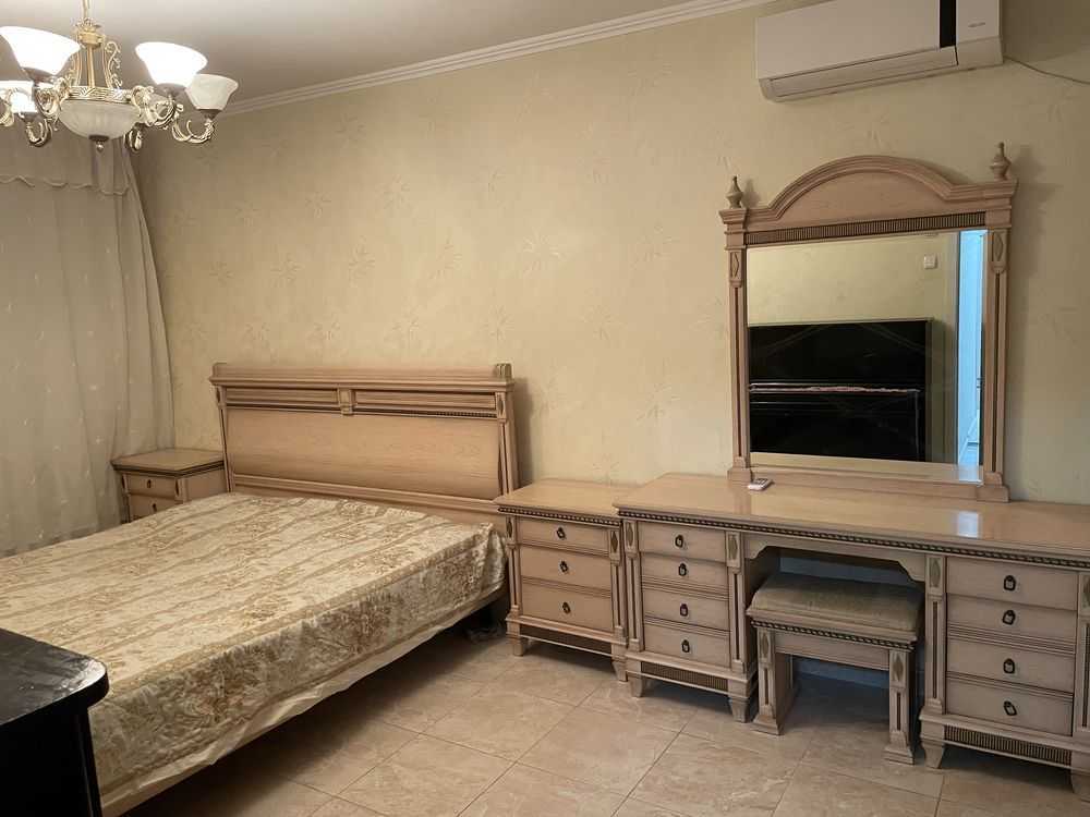 Оренда 2-кімнатної квартири 54 м², Набережна Перемоги вул., 140