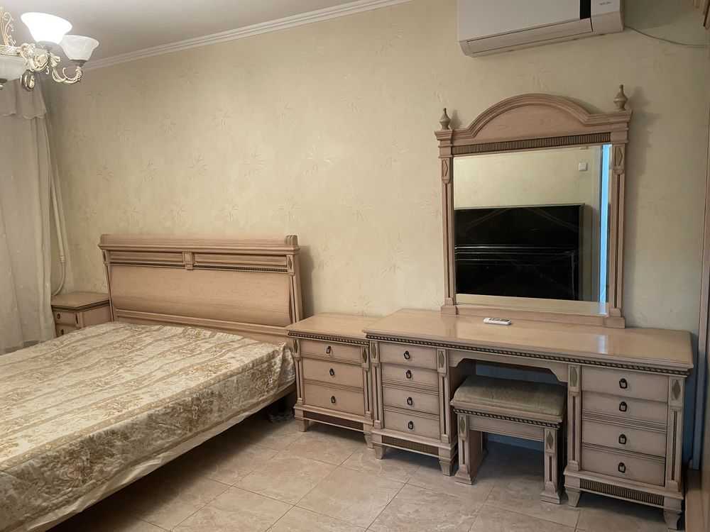 Оренда 2-кімнатної квартири 54 м², Набережна Перемоги вул., 140