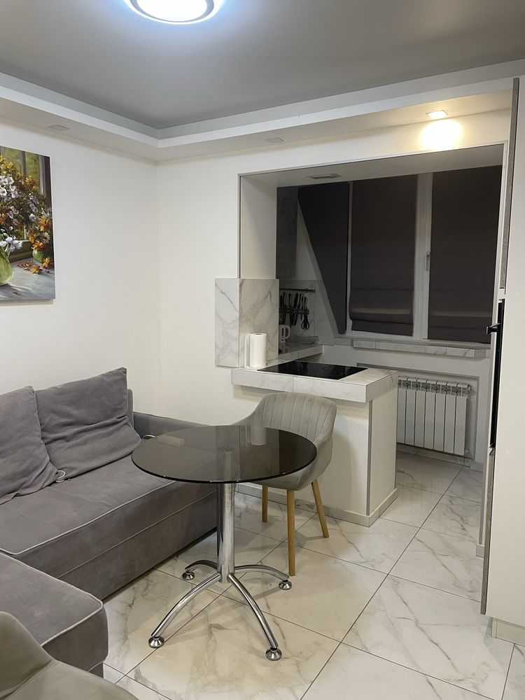 Оренда 2-кімнатної квартири 54 м², Набережна Перемоги вул., 140