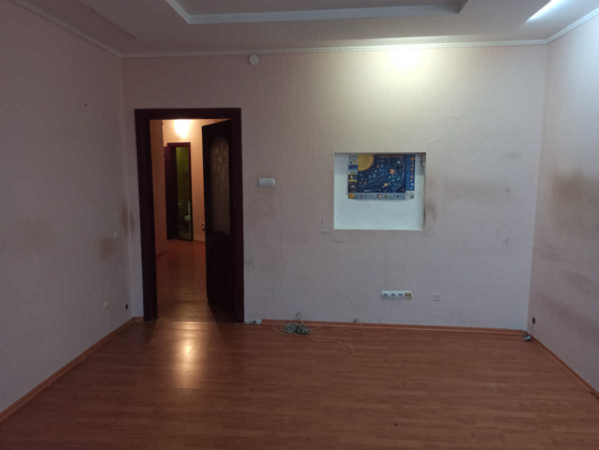 Продаж 2-кімнатної квартири 83.7 м², Соборна вул., 46