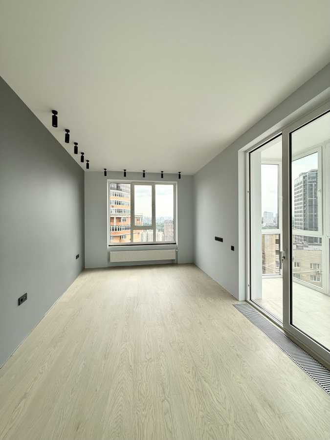 Продаж 3-кімнатної квартири 124.5 м², Василя Тютюнника вул., 28А