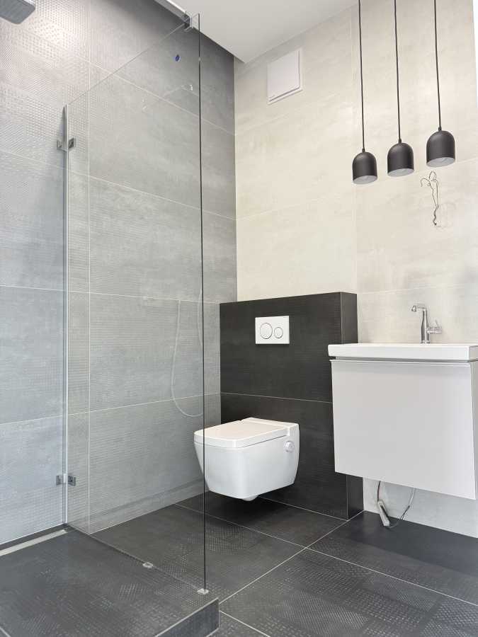 Продаж 3-кімнатної квартири 124.5 м², Василя Тютюнника вул., 28А