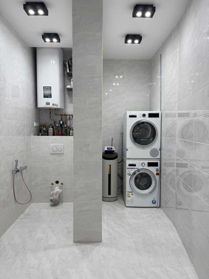 Продаж 3-кімнатної квартири 124.5 м², Василя Тютюнника вул., 28А