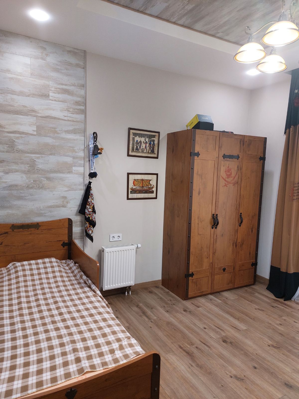 Продаж 3-кімнатної квартири 130 м², Французский бул., 60В