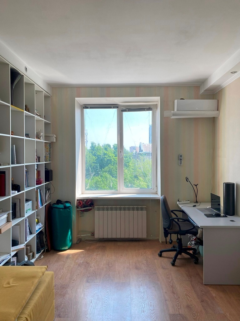 Продаж 2-кімнатної квартири 52 м², Іскрівська вул., 7