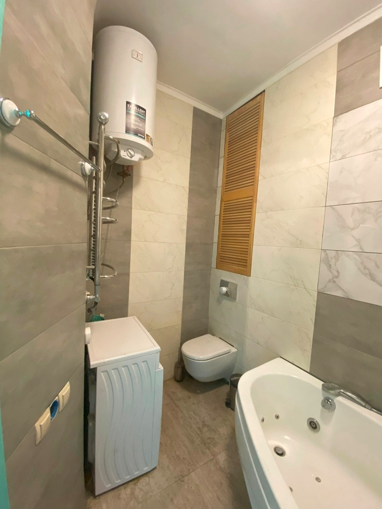 Продаж 2-кімнатної квартири 52 м², Іскрівська вул., 7